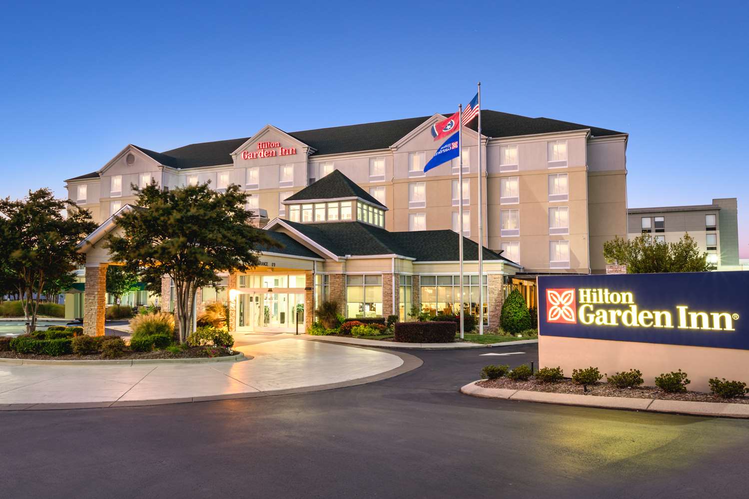 Hilton Garden Inn Chattanooga I75, Exit 5, TN See Discounts