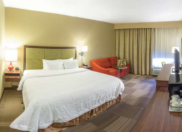  - Hampton Inn Hixson