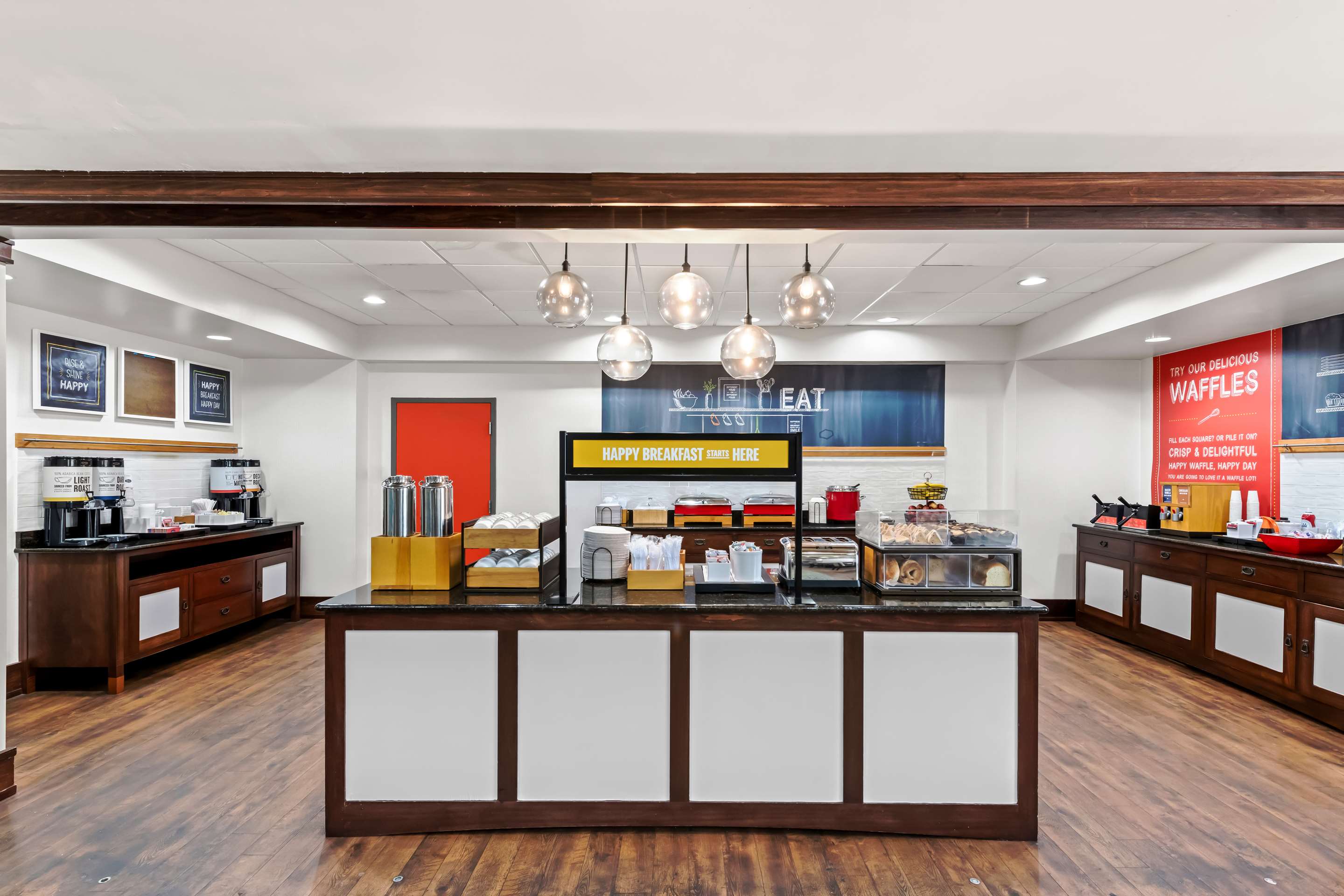 Breakfast Area | Hampton Inn Chattanooga - North/Ooltewah