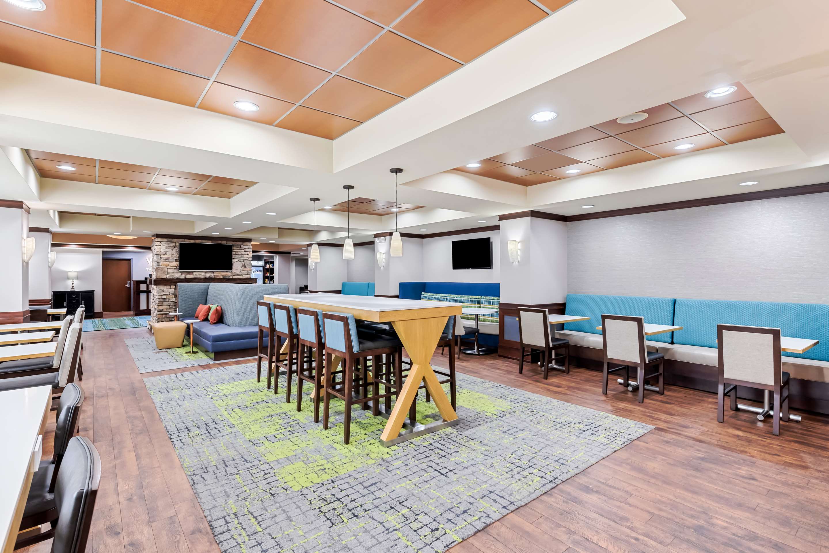 Breakfast Area | Hampton Inn Chattanooga - North/Ooltewah