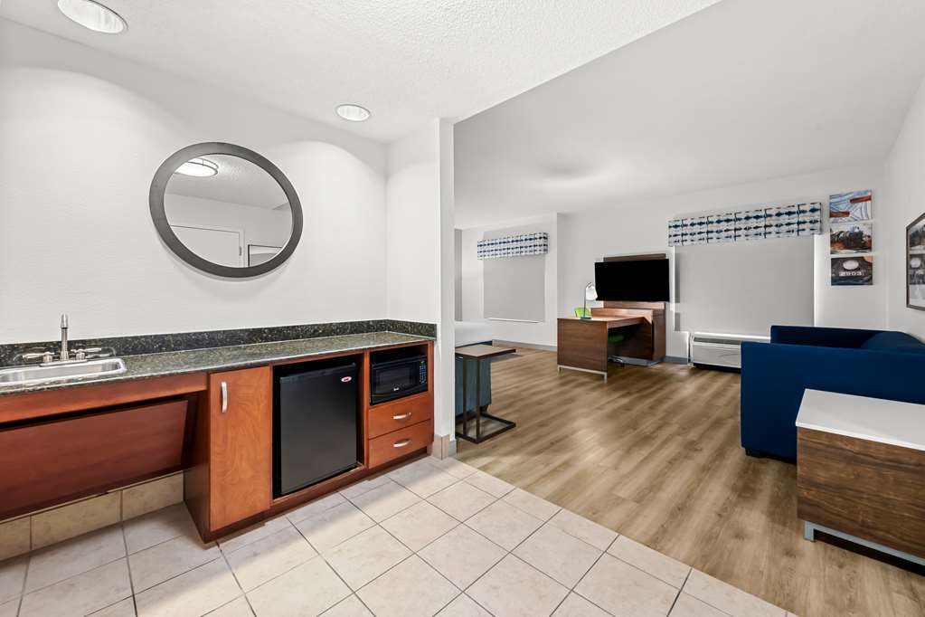Hampton Inn Chattanooga-North/Ooltewah, TN-guestroom-Guest Room,On-Site.jpg