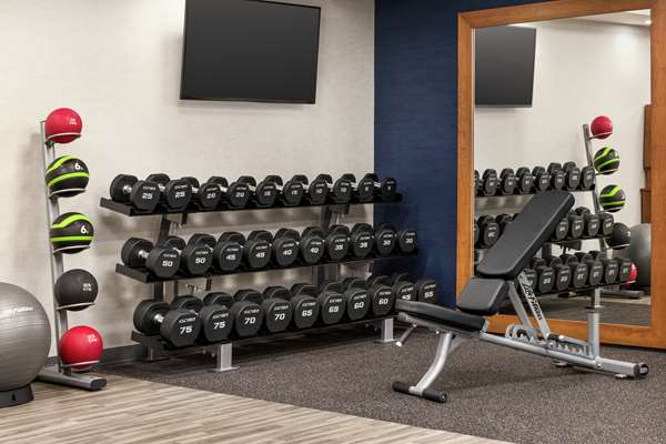Fitness/ Exercise Room - Hampton Inn O'Hare Airport Schiller Park