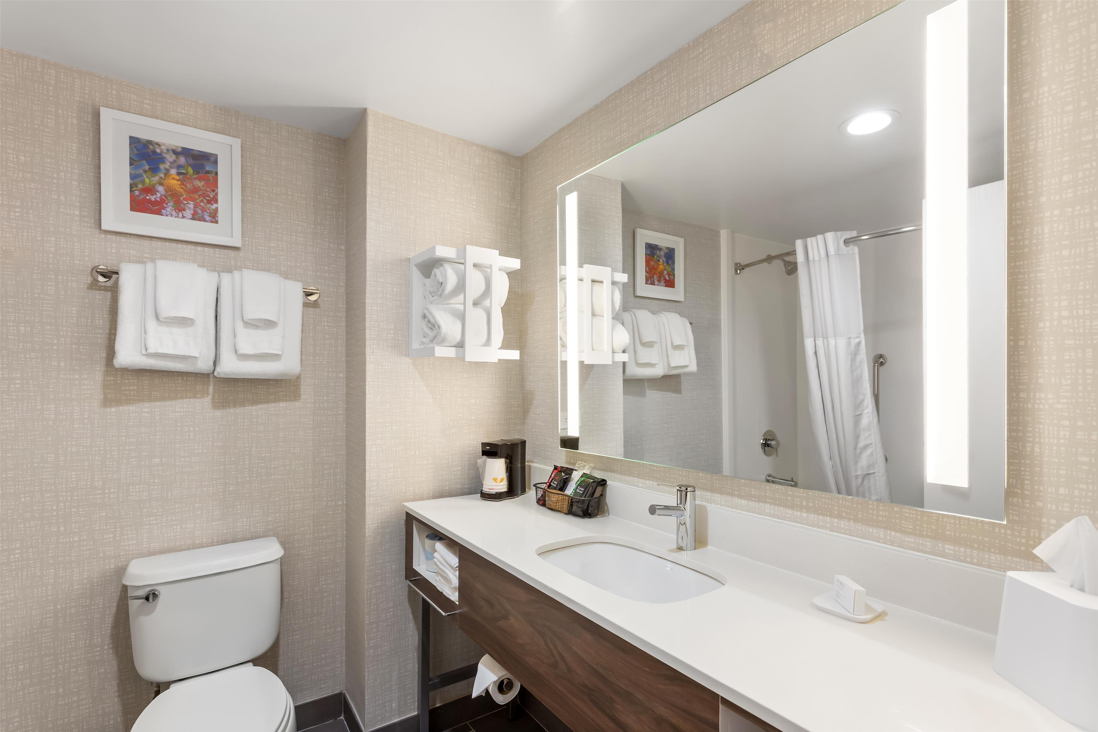 Hampton Inn & Suites by Hilton Bolingbrook Room Type - 2 QUEEN BEDS NONSMOKING