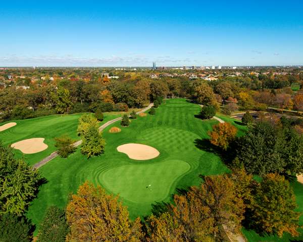 Golf - Hilton Oak Brook Hills Resort & Conference Center