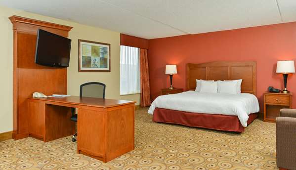  - Hampton Inn Carol Stream