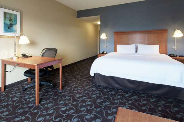 - Hampton Inn & Suites Deer Park