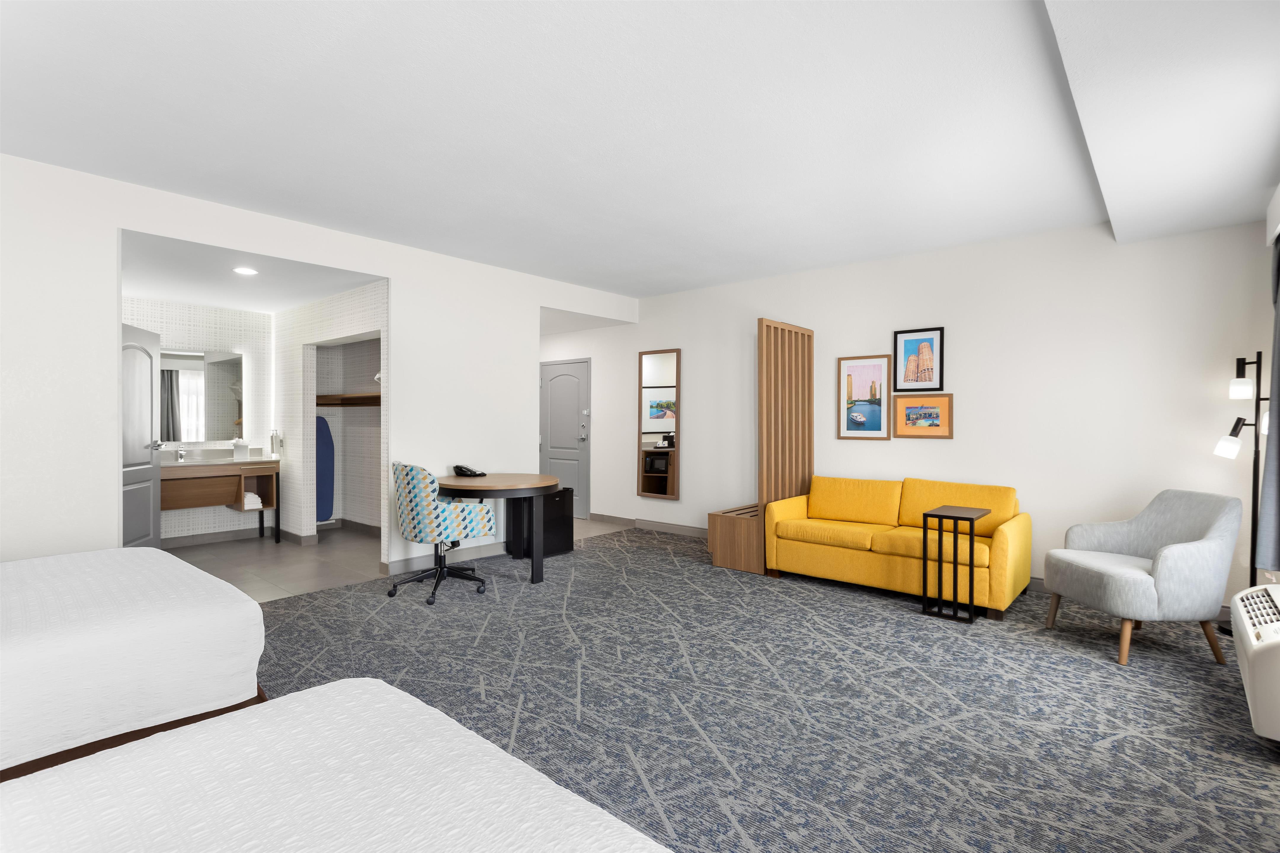 Guest room