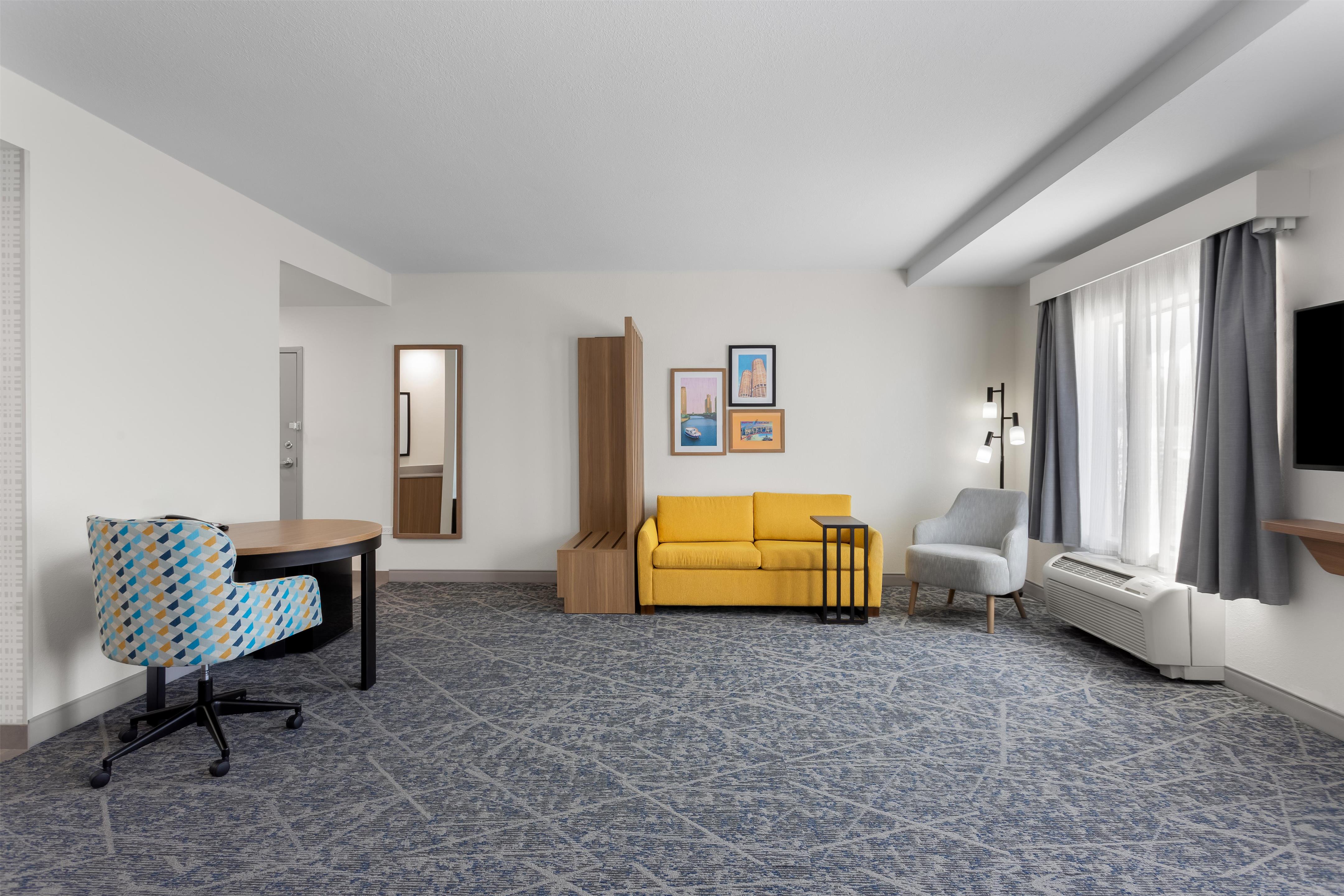 Guest room