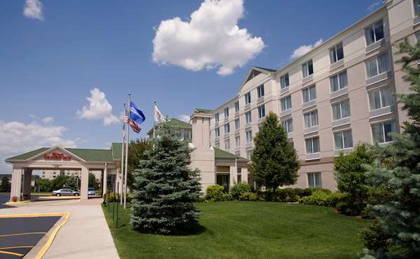 Exterior view - Hilton Garden Inn Oak Brook