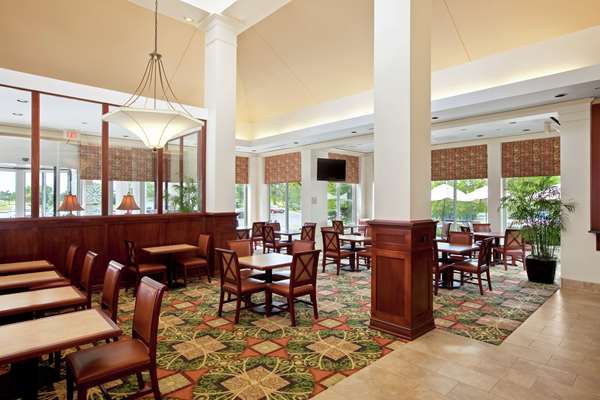 Restaurant - Hilton Garden Inn Oak Brook