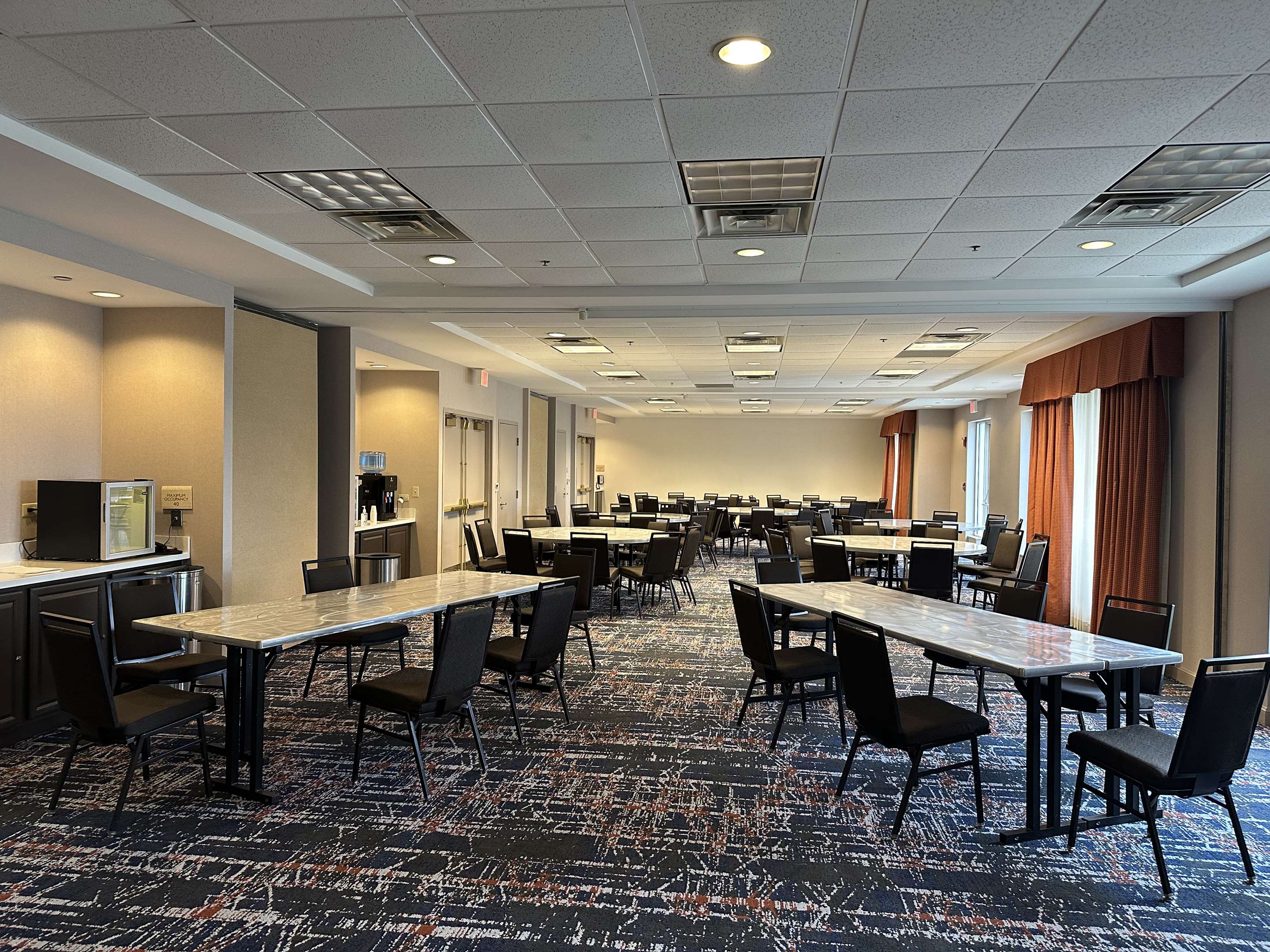Meeting Room | Hilton Garden Inn Oakbrook Terrace