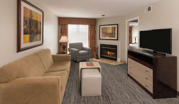  - Homewood Suites by Hilton Schaumburg