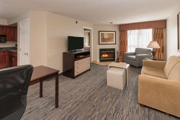  - Homewood Suites by Hilton Schaumburg