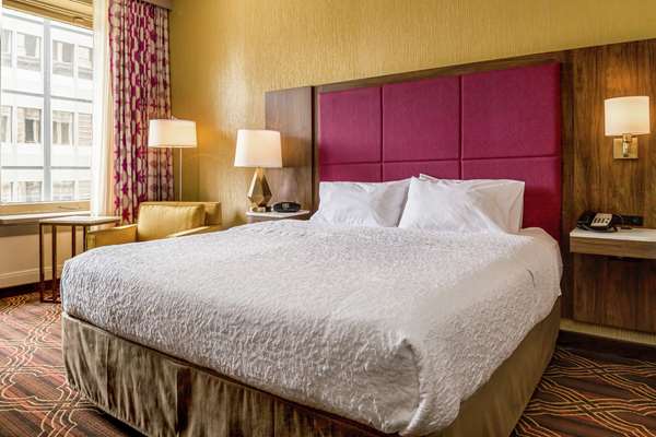 - Hampton Inn Majestic Theatre District Chicago