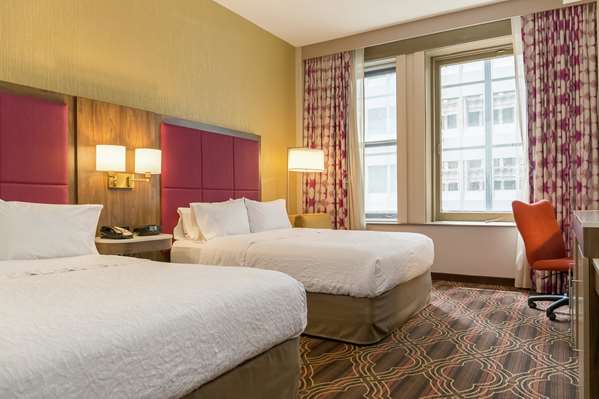  - Hampton Inn Majestic Theatre District Chicago