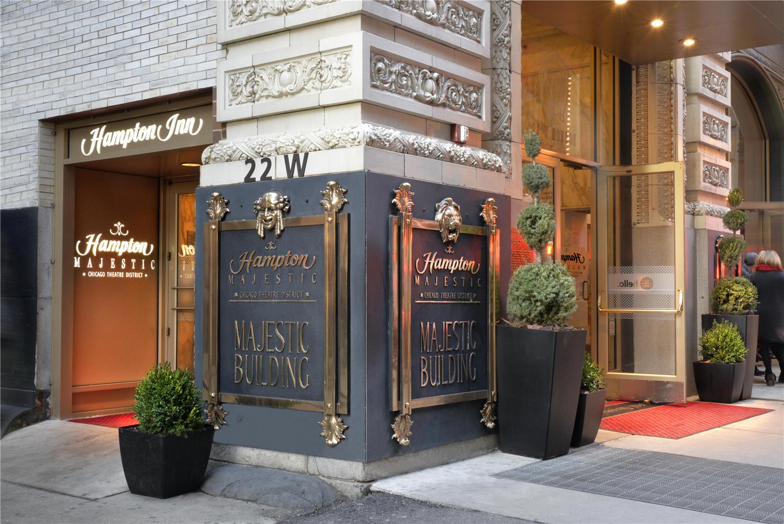 Hampton Inn Majestic Theatre District
