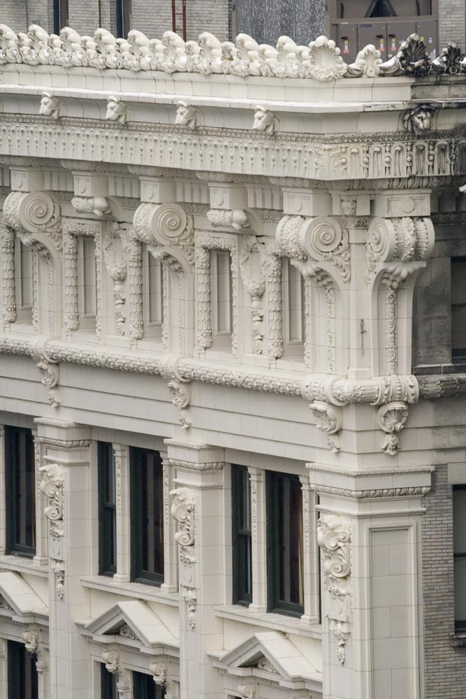 Exterior | Hampton Inn Majestic Chicago Theatre District
