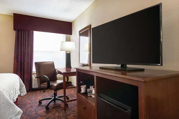  - Hampton Inn Tinley Park - I-80, Exit 148