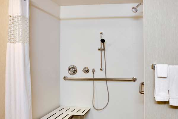  - Hampton Inn Chickasha