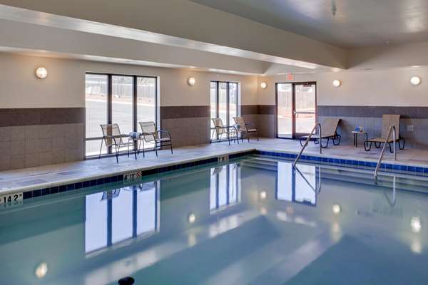 Pool - Hampton Inn Chickasha