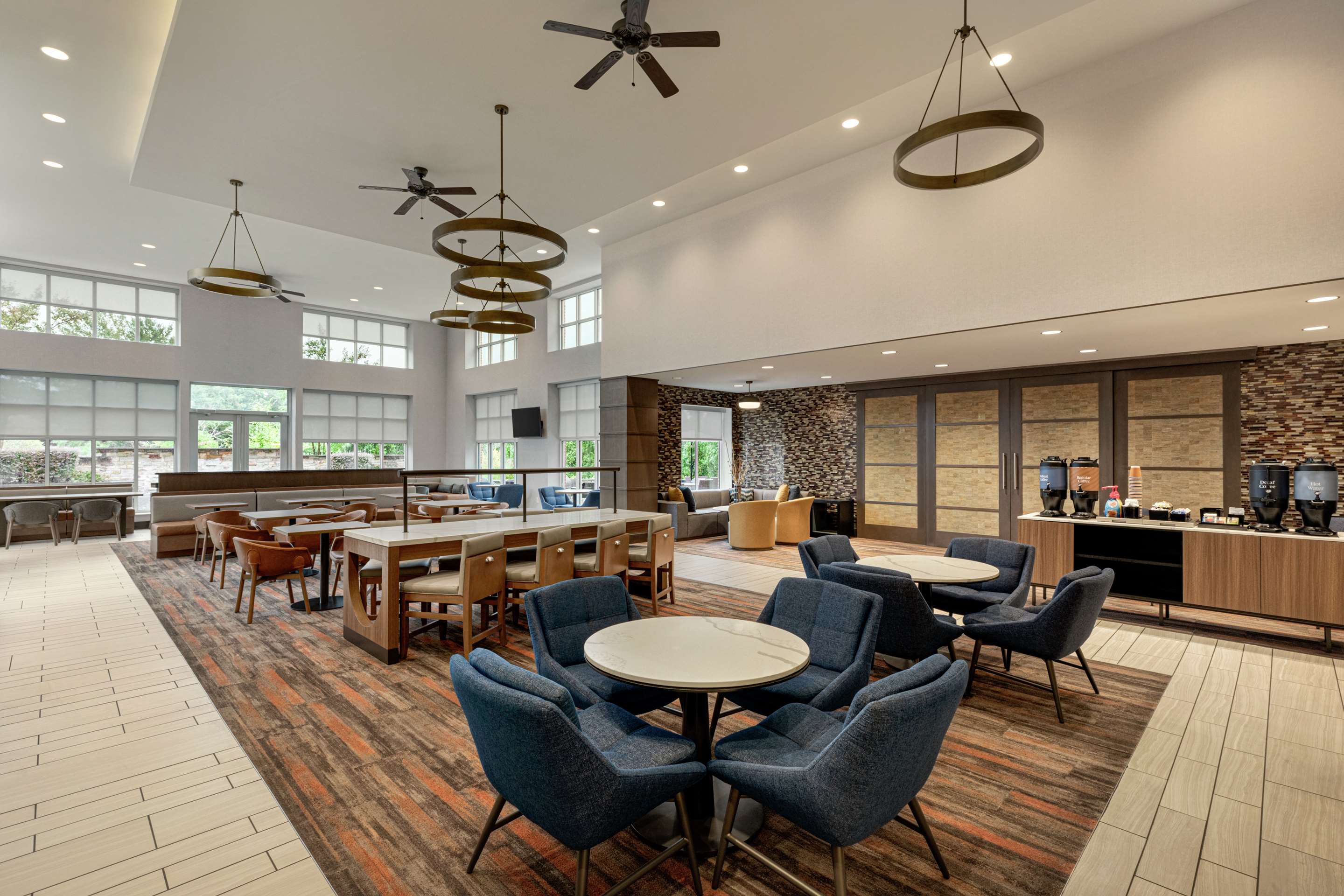 Breakfast Area | Homewood Suites by Hilton Charlottesville, VA