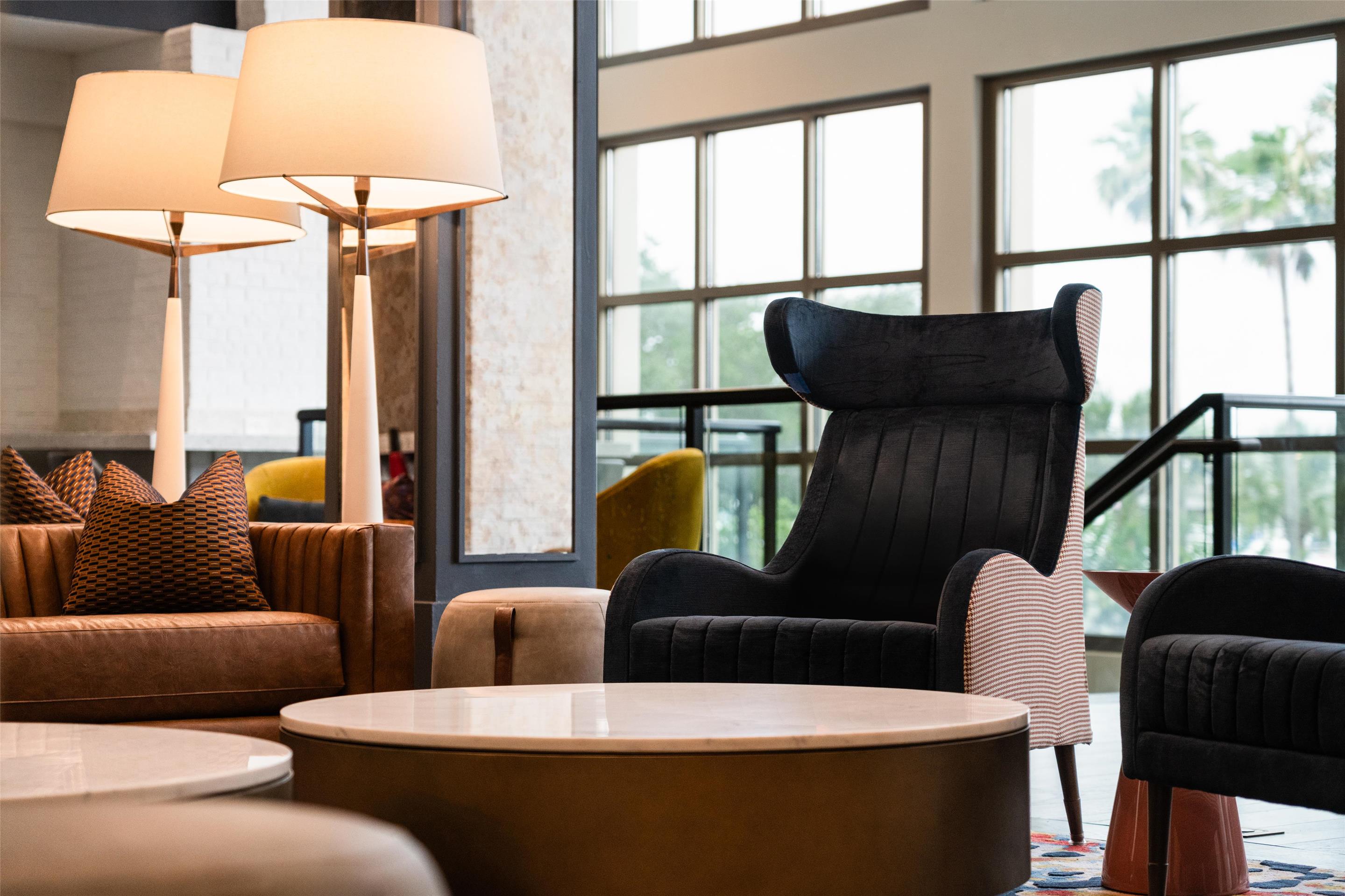Lobby | Hilton Garden Inn Charleston Waterfront/Downtown