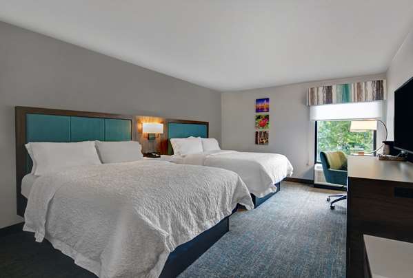  - Hampton Inn Mt Pleasant