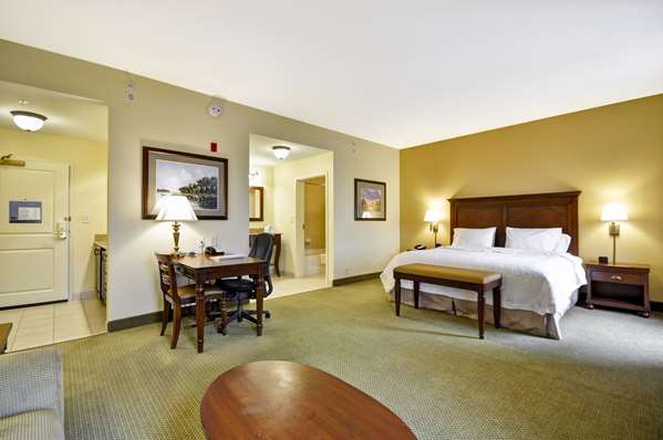  - Hampton Inn & Suites North Charleston - I-26, Exit 205B