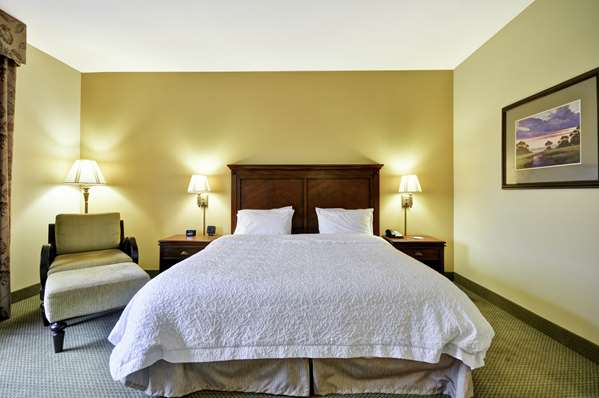  - Hampton Inn & Suites North Charleston - I-26, Exit 205B