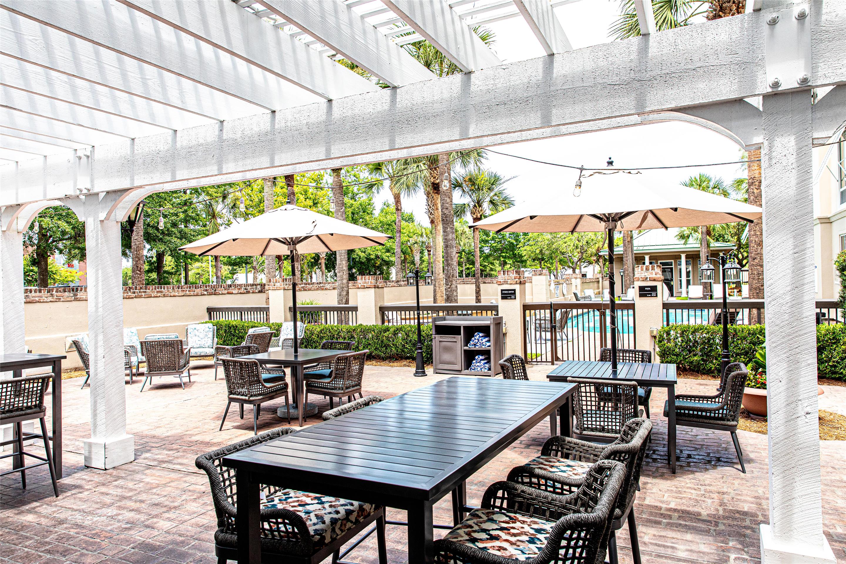Exterior | Hampton Inn & Suites Charleston/West Ashley
