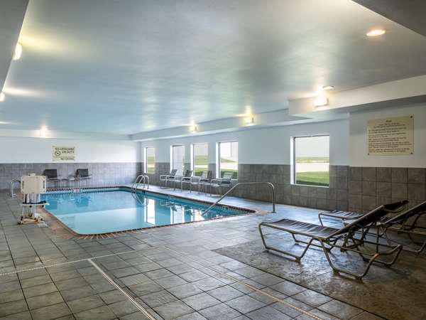 Pool - Hampton Inn & Suites North Cedar Rapids