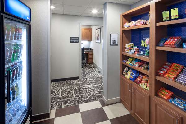 Restaurant - Hampton Inn & Suites North Cedar Rapids