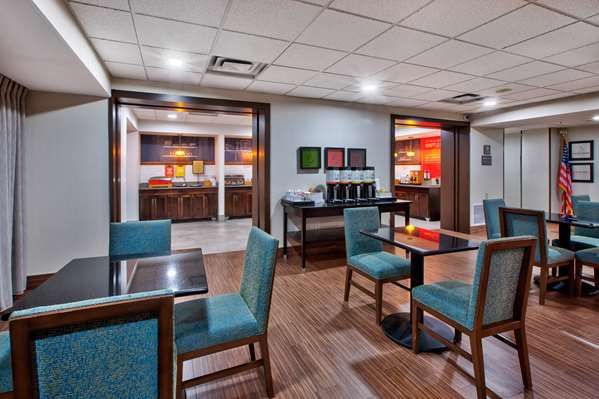 Amenities - Hampton Inn Clarion - I-80, Exit 62