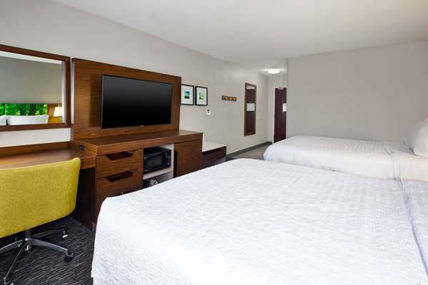  - Hampton Inn Clarion - I-80, Exit 62