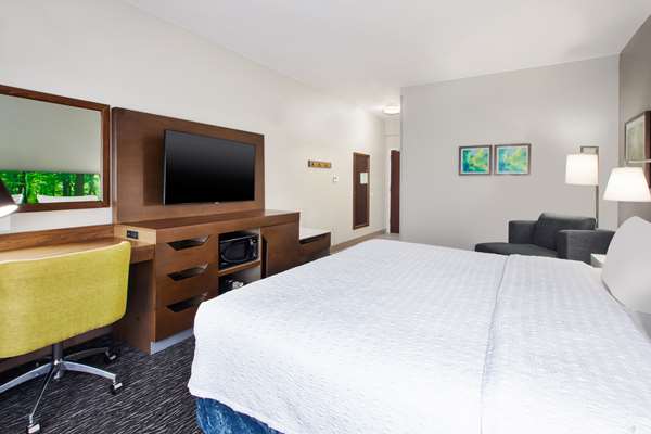  - Hampton Inn Clarion - I-80, Exit 62