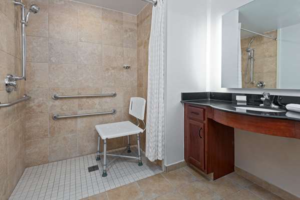 - Homewood Suites by Hilton Beachwood - I-271, Exit 29