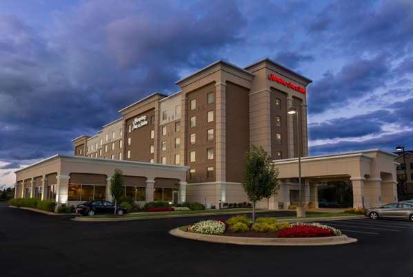 Exterior view - Hampton Inn & Suites Beachwood - I-271, Exit 29