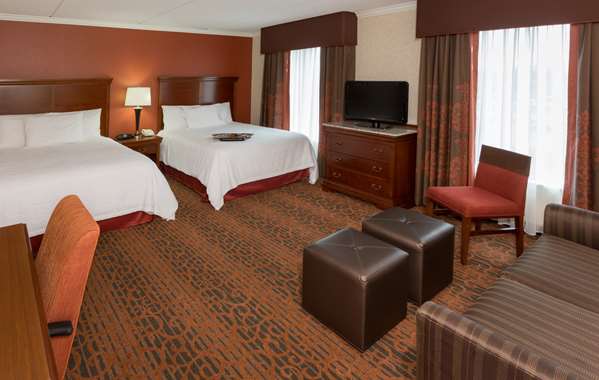  - Hampton Inn & Suites Beachwood - I-271, Exit 29