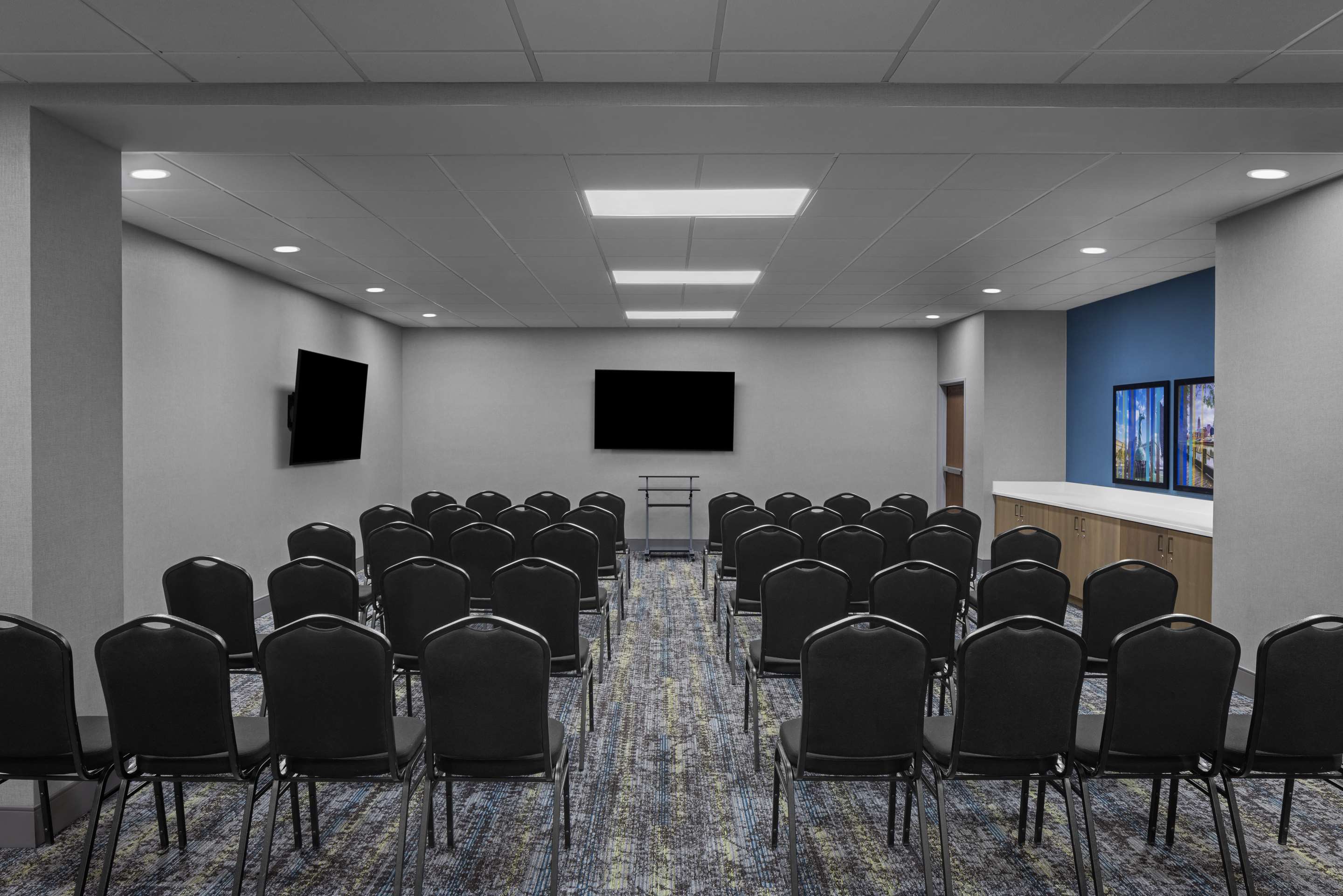 Meeting Room | Hampton Inn Cleveland-Downtown