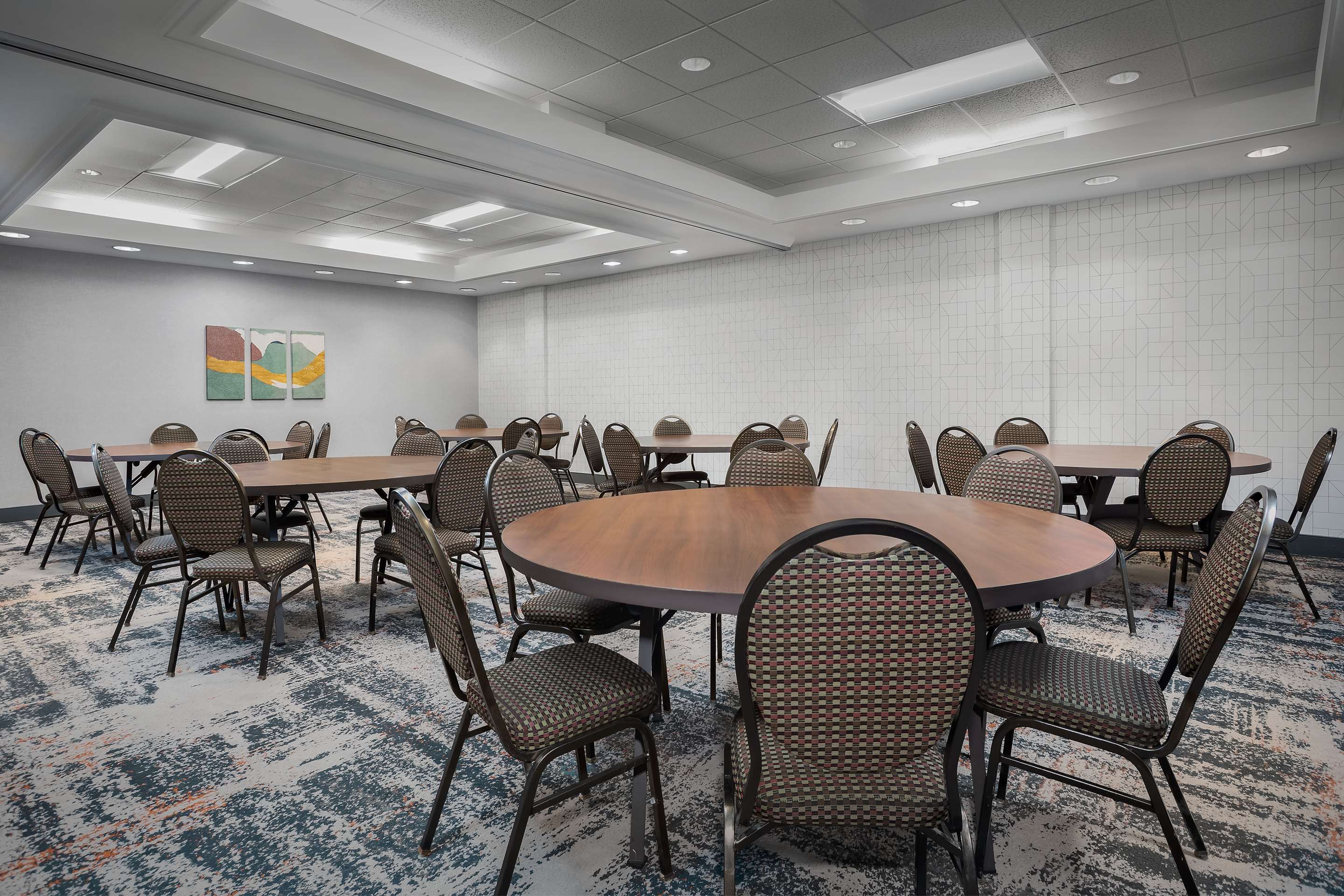 Meeting Room | Homewood Suites by Hilton Cleveland-Solon
