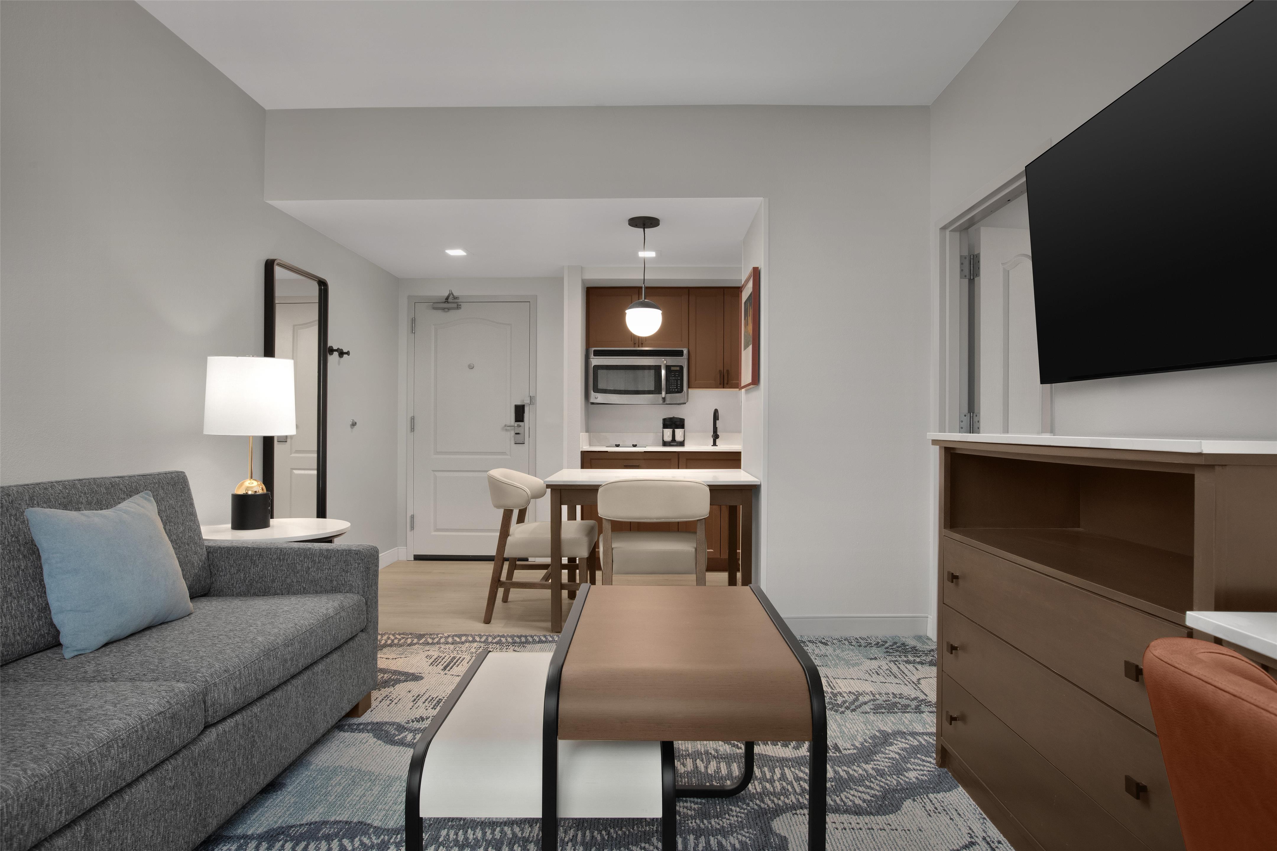 Guest room