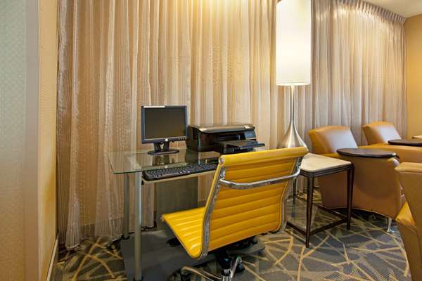 Conference Area - Hampton Inn & Suites Independence