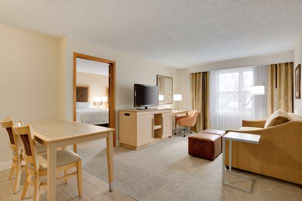 - Hampton Inn & Suites Independence