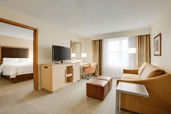  - Hampton Inn & Suites Independence