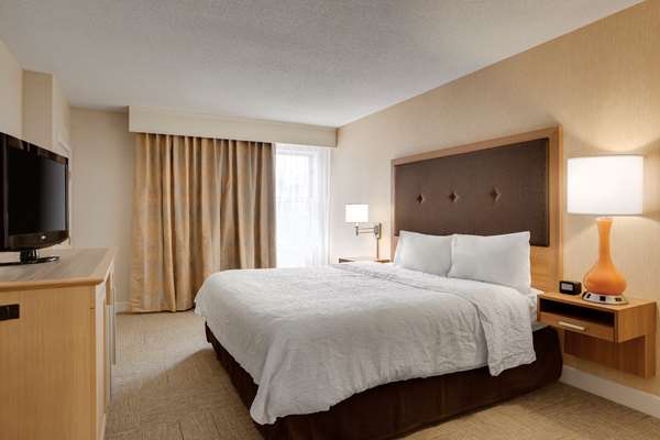  - Hampton Inn & Suites Independence