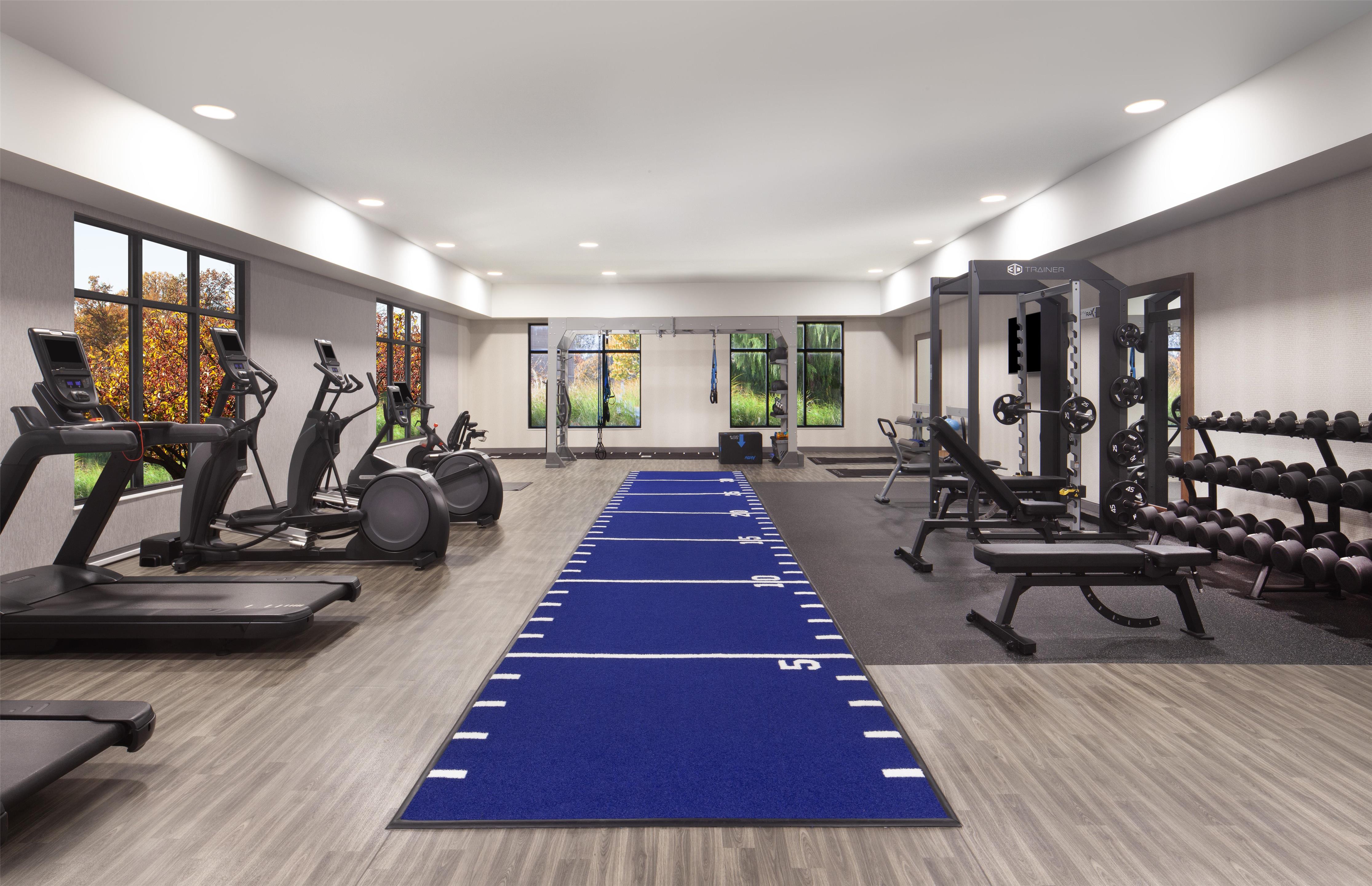 Health club fitness center gym | Hampton Inn & Suites Cleveland Mentor