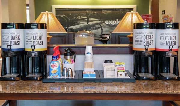 Restaurant - Hampton Inn Solon