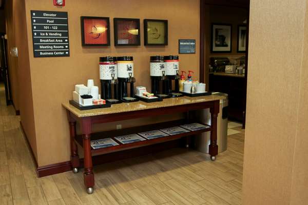 Restaurant - Hampton Inn Clinton