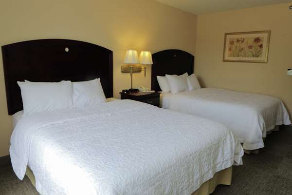  - Hampton Inn Clinton