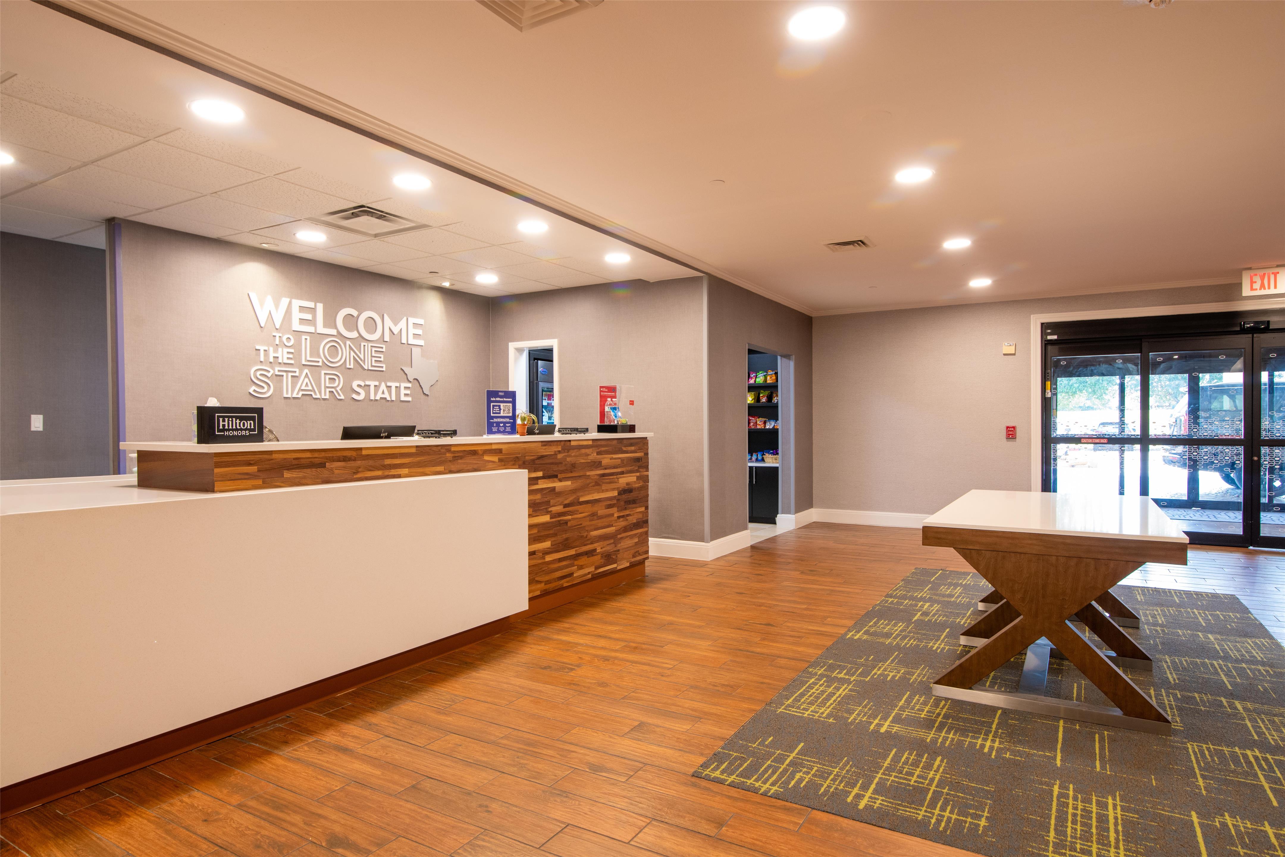Reception | Hampton Inn & Suites College Station